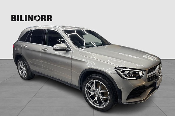 Mercedes-Benz GLC 300 de 7 of 18
