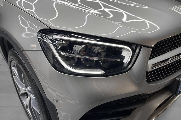 Mercedes-Benz GLC 300 de 9 of 18