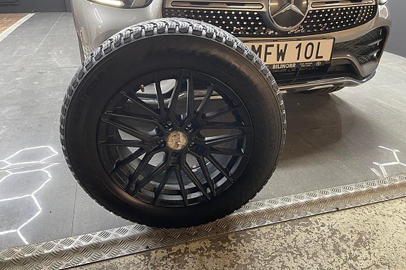 Mercedes-Benz GLC 300 de 10 of 18