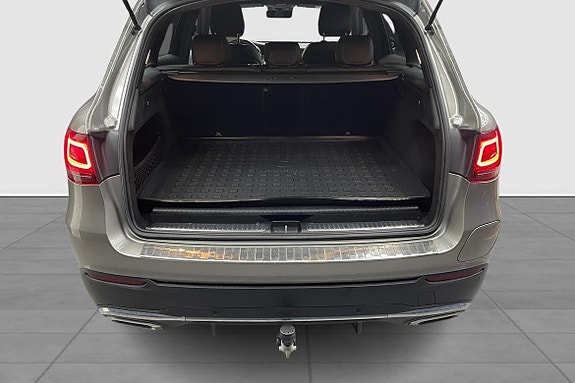 Mercedes-Benz GLC 300 de 4 of 18