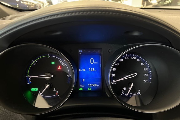 Toyota C-HR 14 of 20