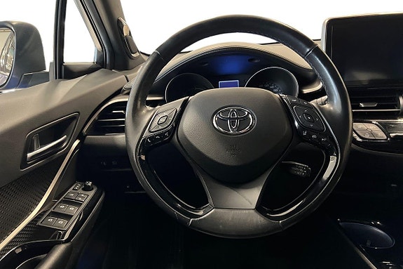 Toyota C-HR 9 of 20