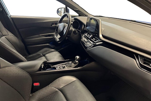 Toyota C-HR 6 of 20