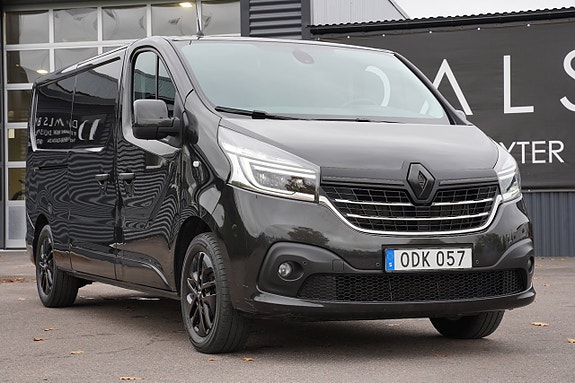 Renault Trafic 23 of 27