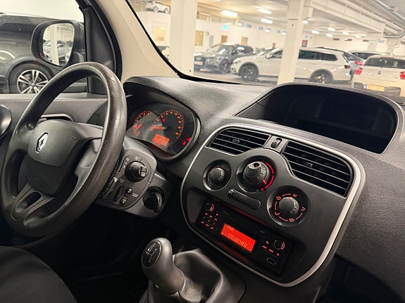 Renault Kangoo Express 11 of 11