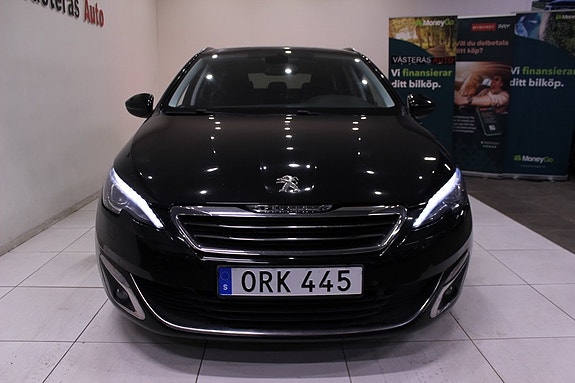 Peugeot 308 SW 9 of 30