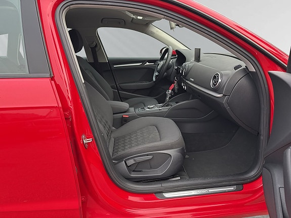 Audi A3 9 of 25