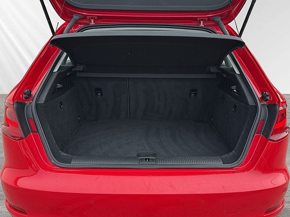 Audi A3 8 of 25