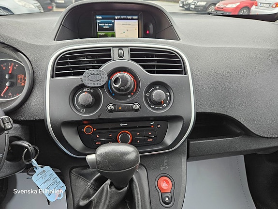 Renault Kangoo Express 17 of 26