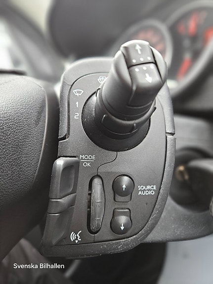 Renault Kangoo Express 24 of 26