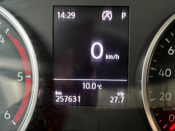 Volkswagen Crafter 11 of 15