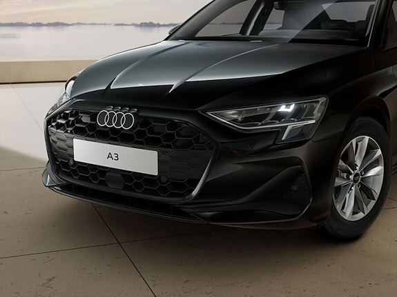 Audi A3 4 of 11