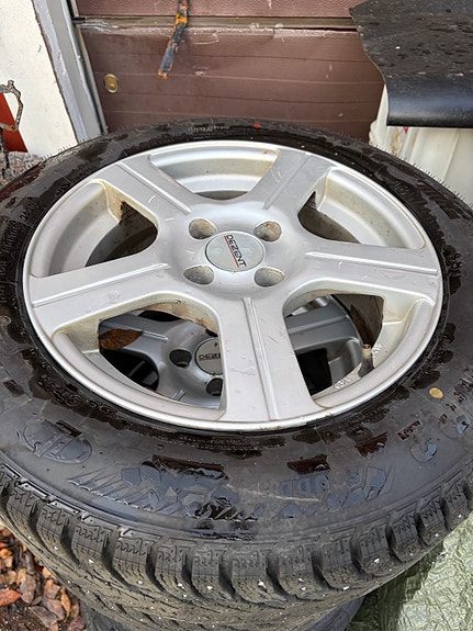 Product image 1 of 3