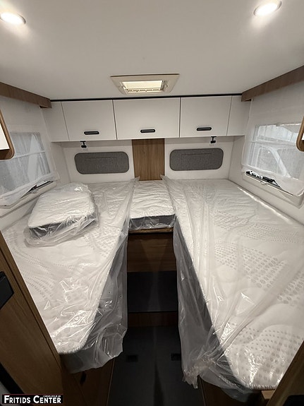 Challenger Challenger 337 Graphite Edition M27 11 of 21
