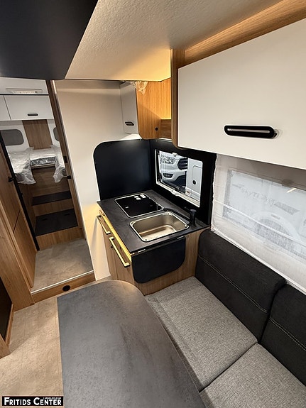 Challenger Challenger 337 Graphite Edition M27 9 of 21