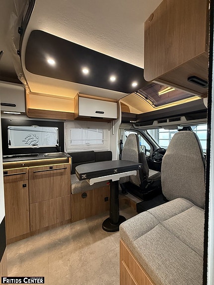 Challenger Challenger 337 Graphite Edition M27 4 of 21