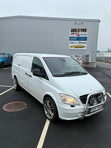 Mercedes-Benz Vito 113 3 of 6