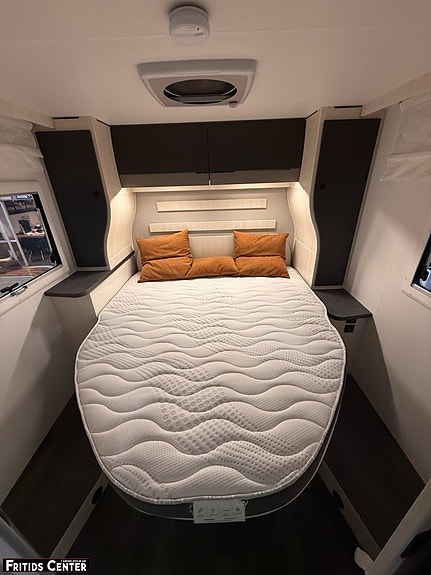 Challenger 328 Graphite 5 of 17