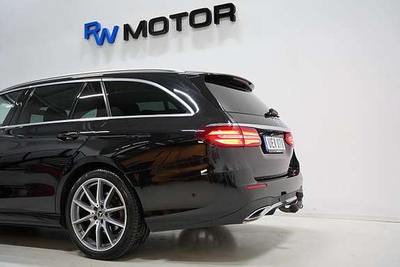 Mercedes-Benz E 220 d 6 of 30