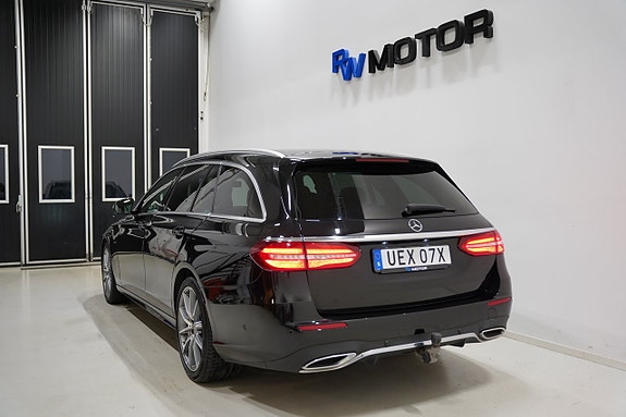 Mercedes-Benz E 220 d 7 of 30