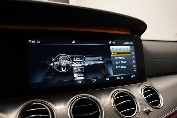 Mercedes-Benz E 220 d 22 of 30