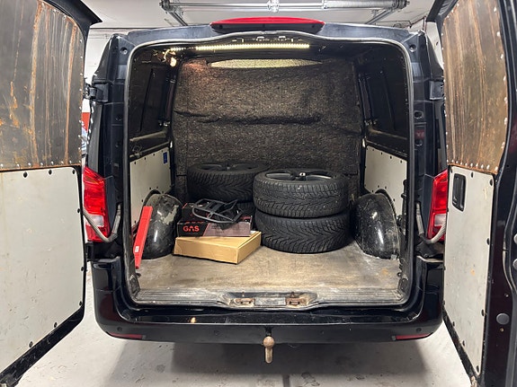 Mercedes-Benz Vito 119 8 of 8