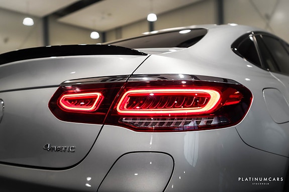 Mercedes-Benz GLC 300 e 19 of 22
