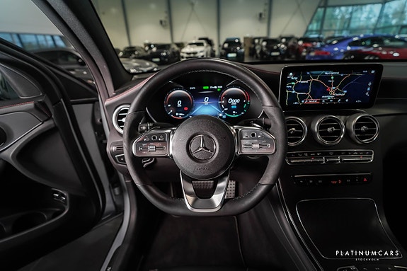 Mercedes-Benz GLC 300 e 10 of 22