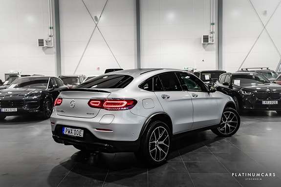 Mercedes-Benz GLC 300 e 2 of 22