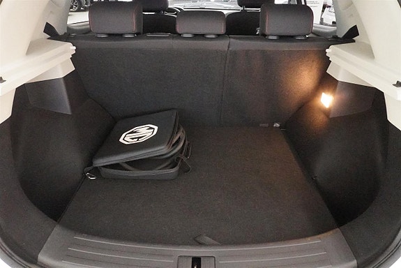 MG ZS 11 of 11