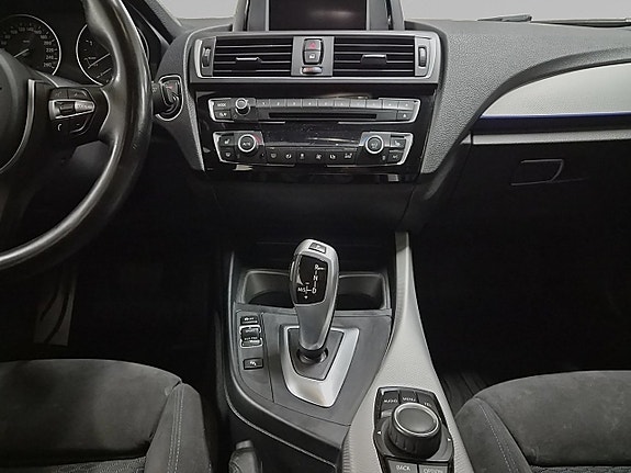 BMW 120d 14 of 26