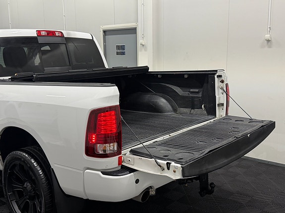 Dodge RAM 1500 19 of 30