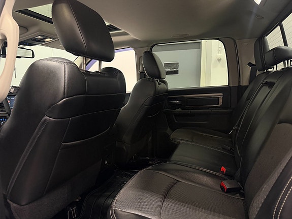 Dodge RAM 1500 18 of 30