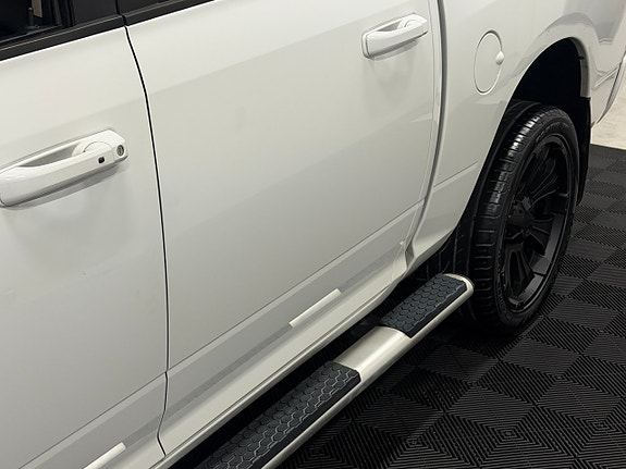 Dodge RAM 1500 11 of 30