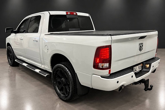 Dodge RAM 1500 3 of 30