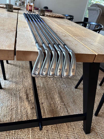 Product image 1 of 6