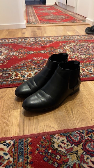 Product image 1 of 4
