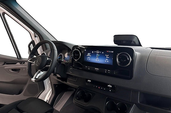 Mercedes-Benz eSprinter 314 10 of 15