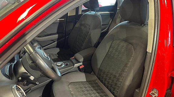 Audi A3 4 of 12