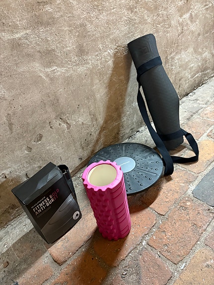 Product image 1 of 8