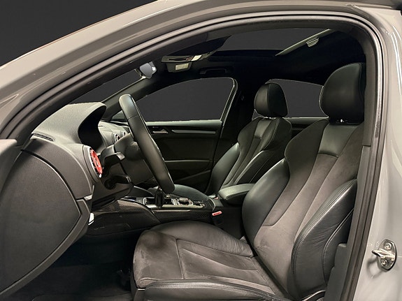 Audi A3 8 of 16