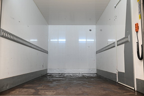Renault Master 8 of 25