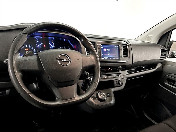 Opel Vivaro 10 of 14