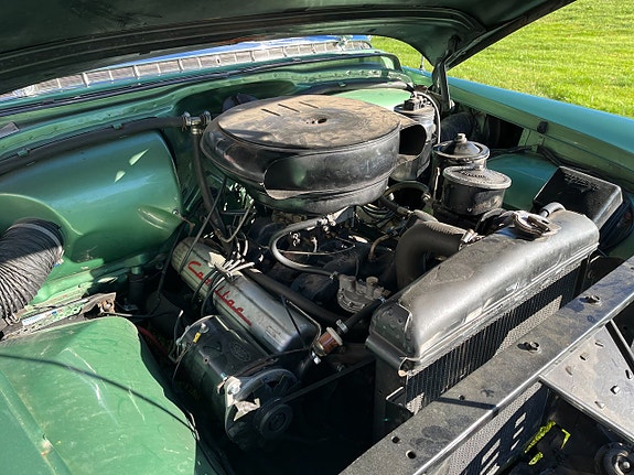 Cadillac Coupé DeVille 14 of 15