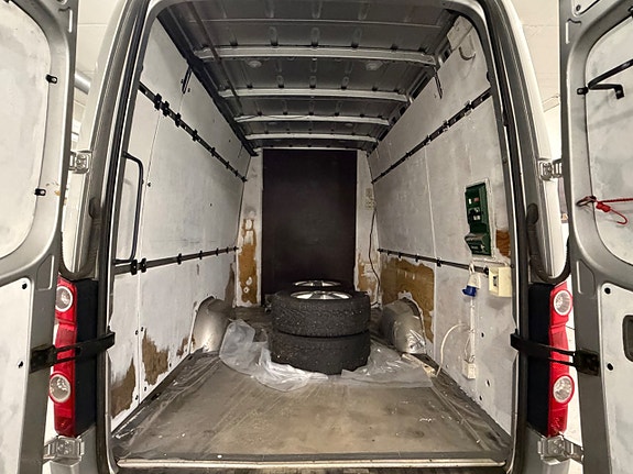 Volkswagen Crafter 35 10 of 14