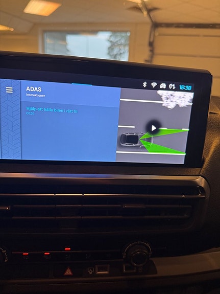 Citroen SpaceTourer 24 of 29