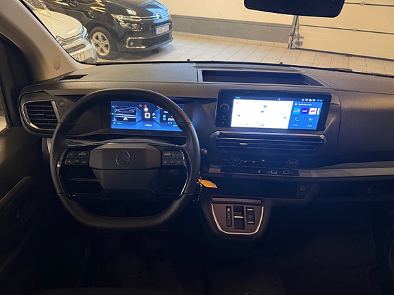 Citroen SpaceTourer 13 of 29