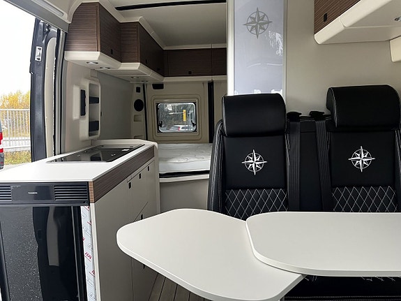 Westfalia Columbus 540D Pop-Up Premium Edition Litium, solcell, vattenburen dieselvärme, automat 10 of 29