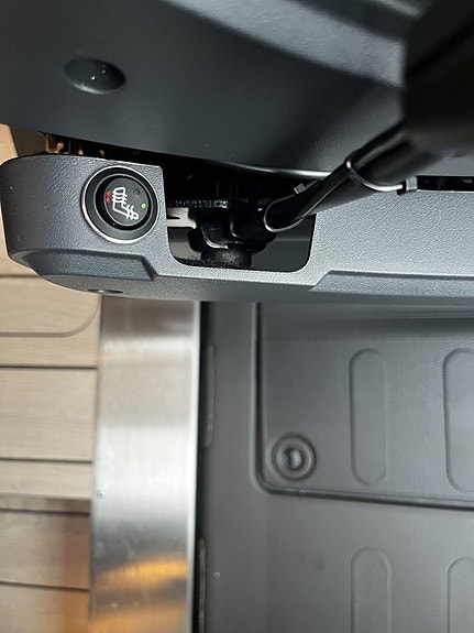 Westfalia Columbus 540D Pop-Up Premium Edition Litium, solcell, vattenburen dieselvärme, automat 27 of 29