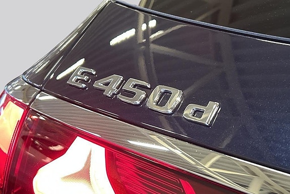 Mercedes-Benz E 450 d 26 of 30